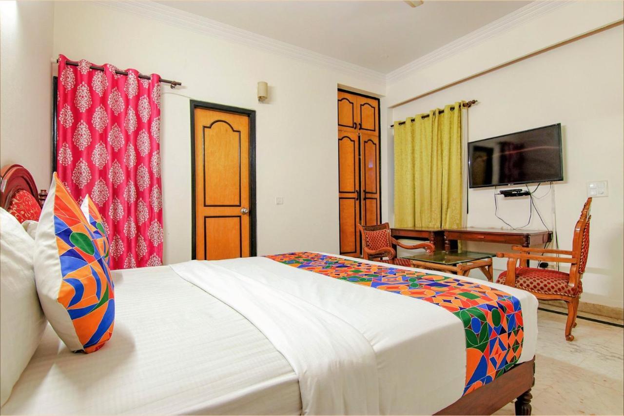 Fabhotel Singh Suite Gurgaon Eksteriør bilde