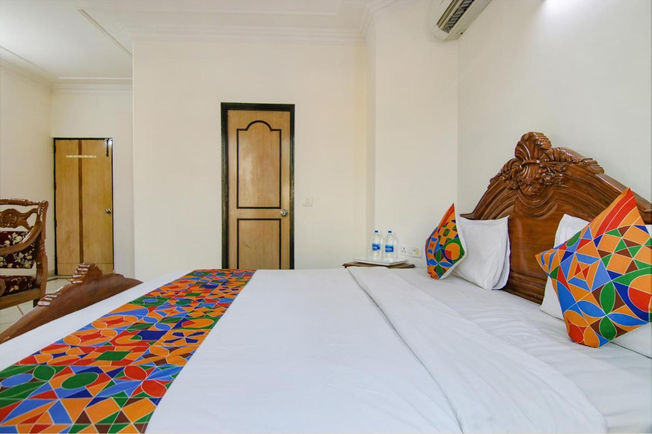 Fabhotel Singh Suite Gurgaon Eksteriør bilde